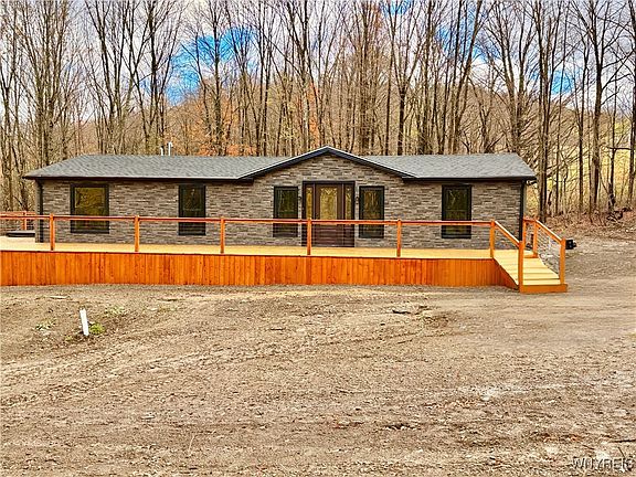 4th image of 6864 Simmons Rd