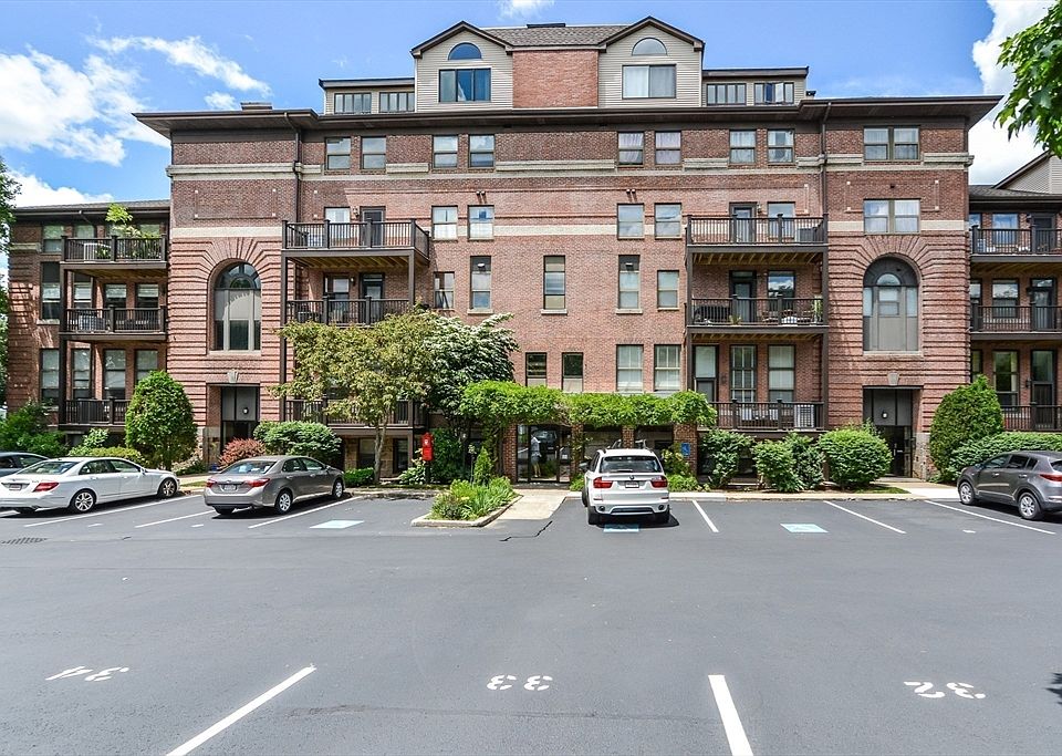 1st image of 22 Abigail Ave #405