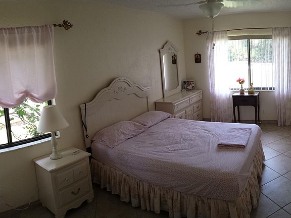 5th image of 741 Tumblebrook Dr