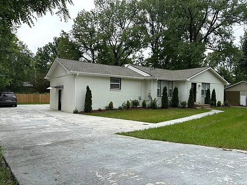 5049 Edmondson Pike Photo 1