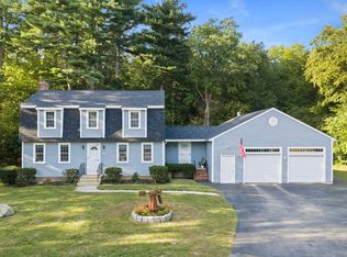 44 Pine Island Rd, Hanover, MA 02339