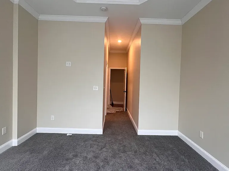 1426 N Broadway — Photo 28