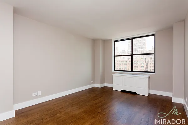 Rented by Mirador Real Estate | media 25