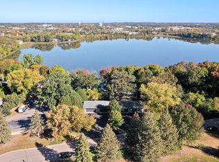 3 Hazeltine Est, Chaska, MN 55318