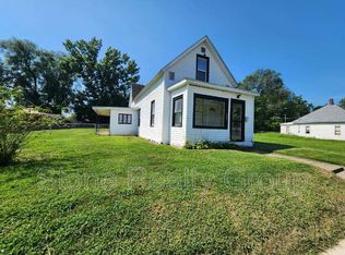 1435 3rd Ave, Terre Haute, IN 47807