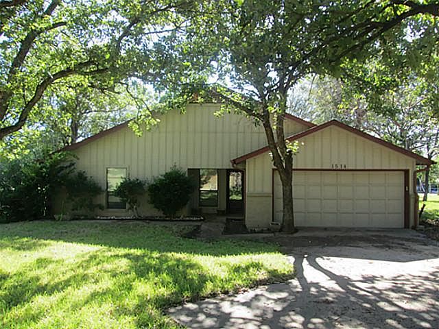 1st image of 1514 Pecos Trail Ct