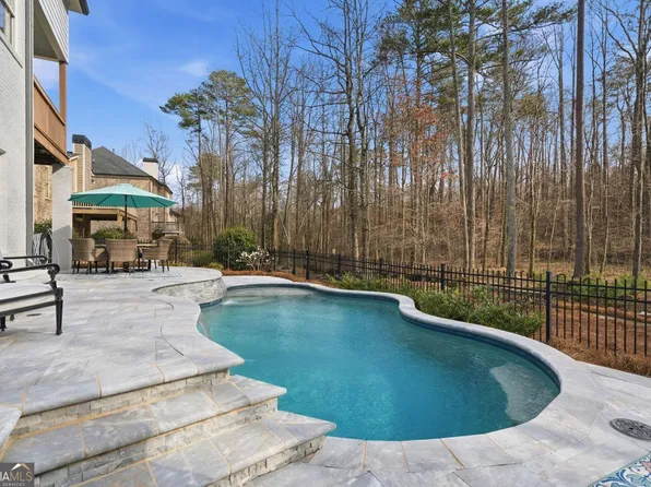 1495 Camden Cove Dr, Cumming, GA 30040