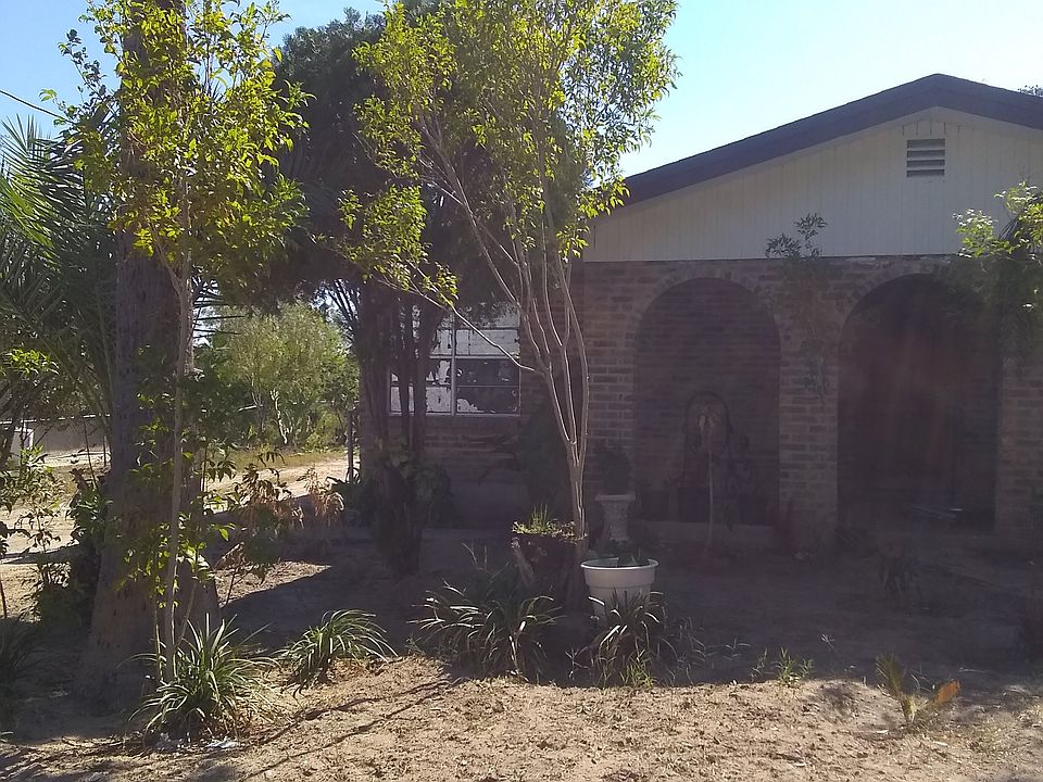 2nd image of 1706 Bravo Ave