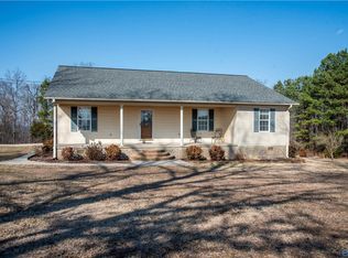 588 Latham Rd, Eva, AL 35621