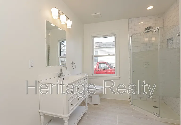 921 Shamrock Ave — Photo 7