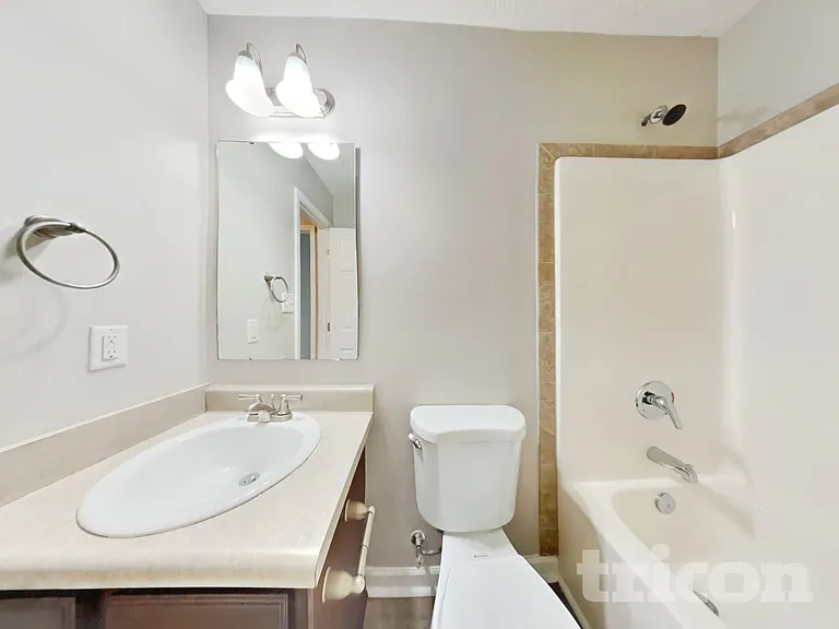 496 Crutchfield Dr — Photo 15
