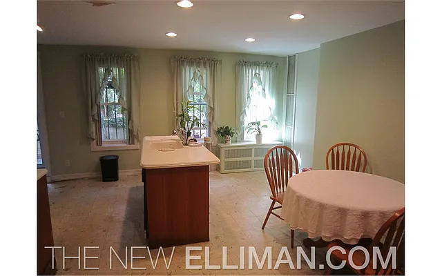 Rented by Douglas Elliman | media 4