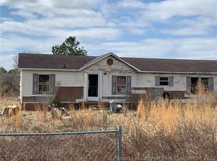 3848 E Alamac Rd, Lumberton, NC 28358