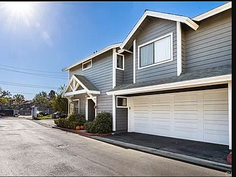4th image of 2191 Canyon Dr APT B101