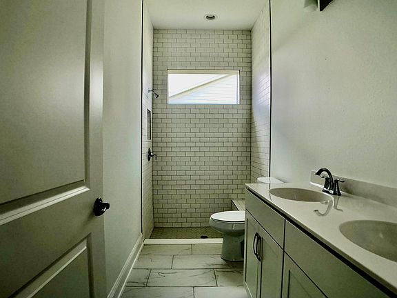 2nd image of 301 Topside Dr