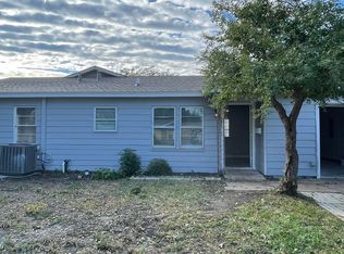 5324 Ira St N, Haltom City, TX 76117