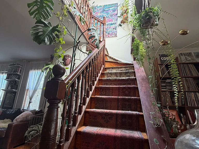 2846 Huntingdon Ave — Photo 11
