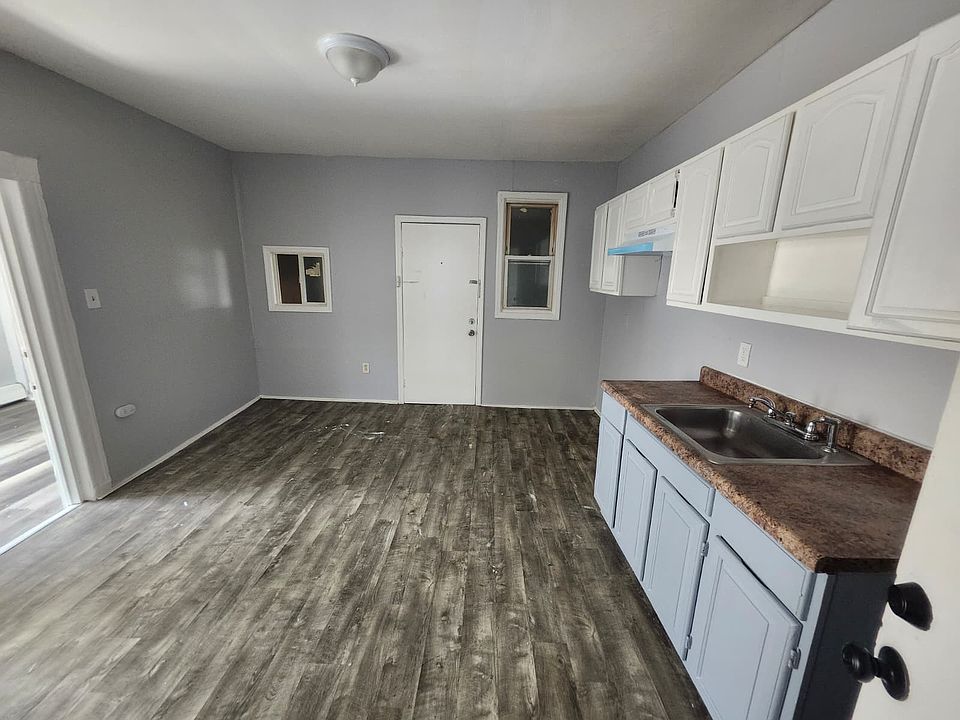 1st image of 49 N 14th St #2E