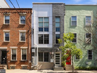 1821 Carpenter St #A, Philadelphia, PA, 19146