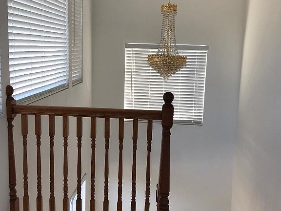 3rd image of 2838 Flores St