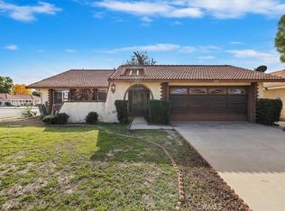 1825 Flame Tree Way, Hemet, CA 92545