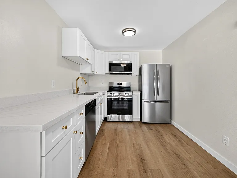 8219 Luzader Ln SW #8219 — Photo 4