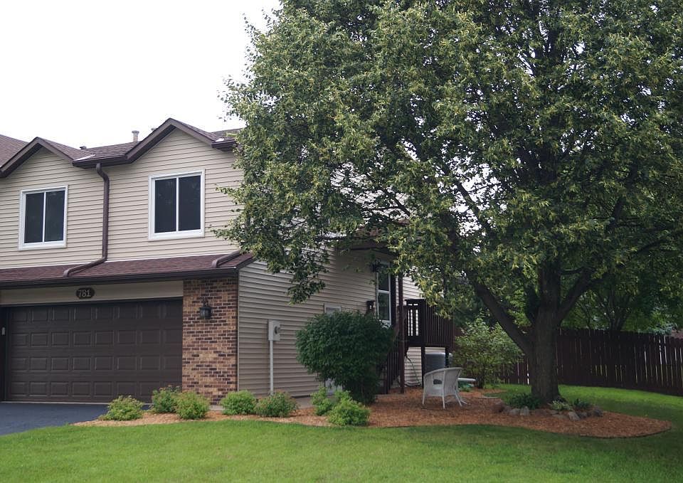 1st image of 781 Cougar Dr