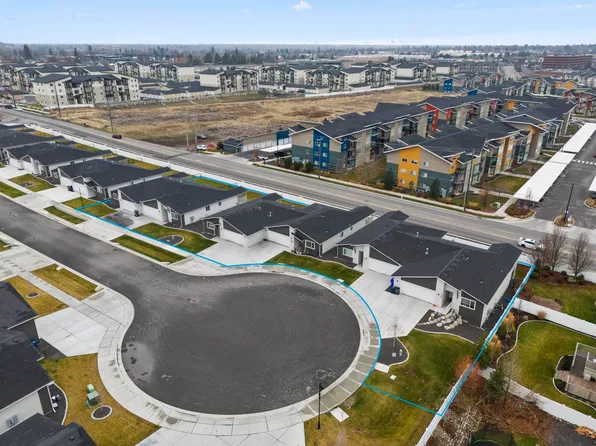 1401 N Coach Dr, Greenacres, WA 99016