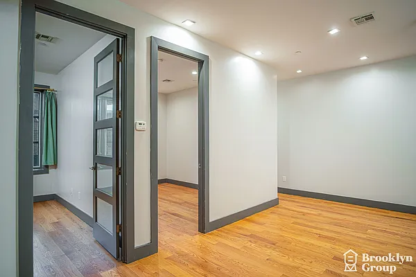 Rented by Brooklyn Group | media 9