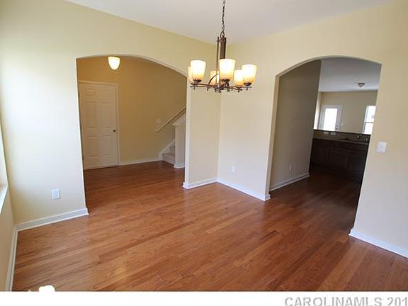 3rd image of 409 Battery Cir #67