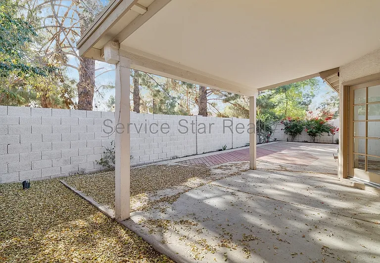 179 W Knox Rd — Photo 21