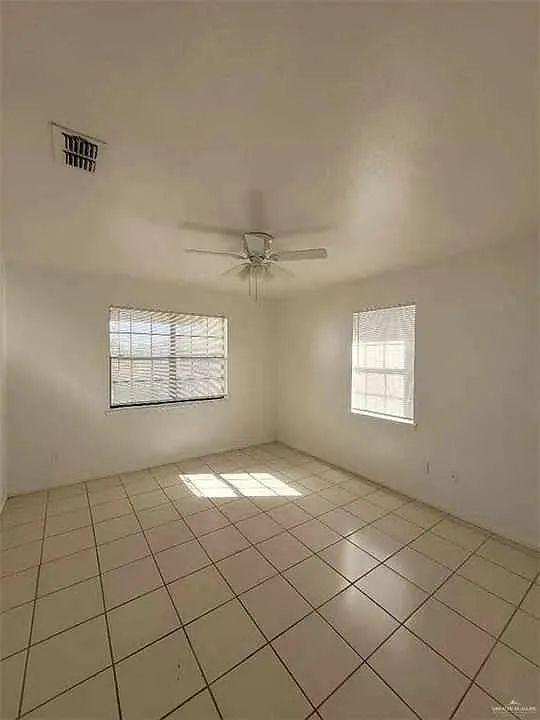 Building Photo - 1612 Orange Ave