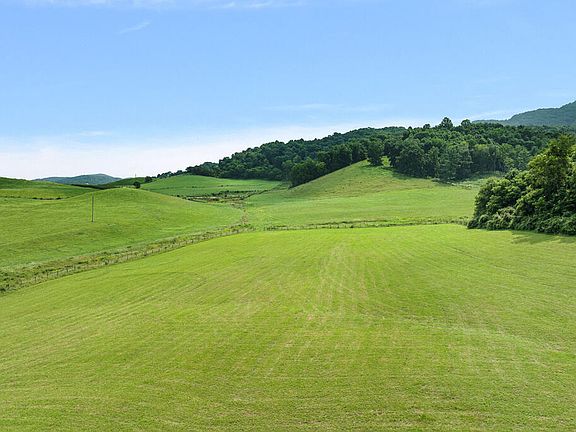 3rd image of 206A Valley Rd