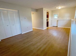 6013 Willow Spring Rd APT D, Harrisburg, PA 17111