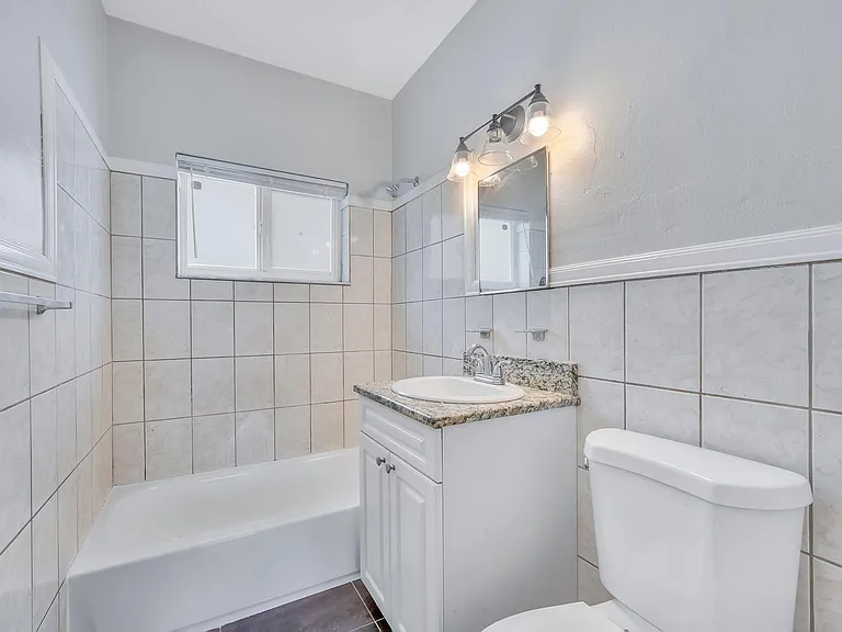 521 NE 82nd Ter #9 — Photo 11