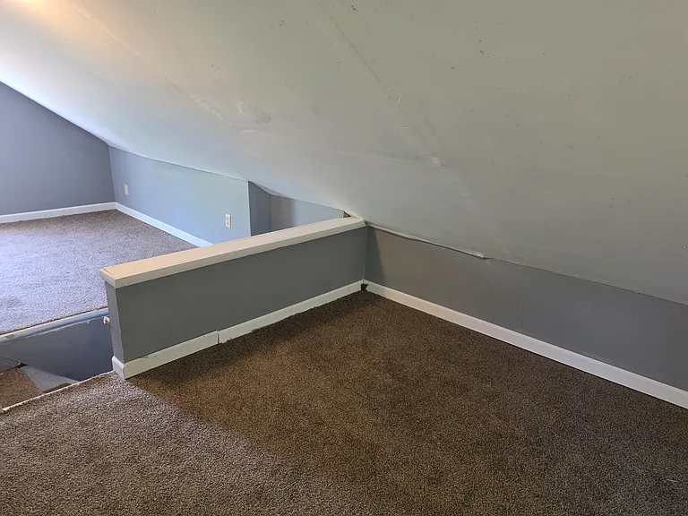 2124 Arthur Ave — Photo 13