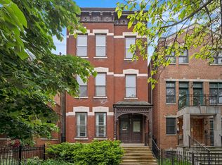 853 W George St, Chicago, IL 60657