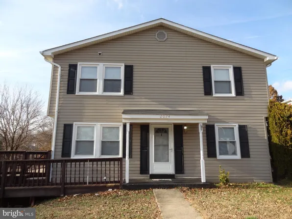 2074 Lake Grove Ln, Crofton, MD 21114