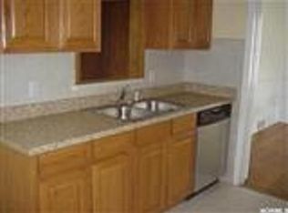 2039 Campus Rd, Cleveland, OH 44121