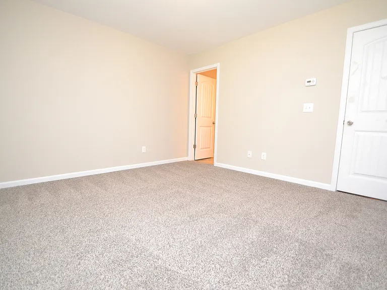 327 Dove Cottage Ln — Photo 34