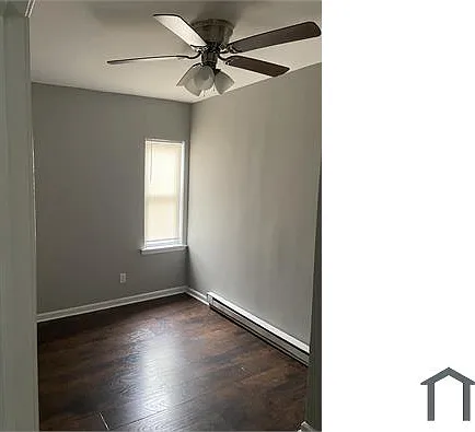 3 bed, $1,400 — Photo 3