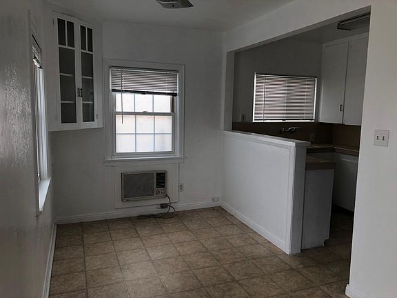 2nd image of 6881 Amherst St