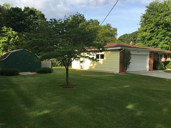 2nd image of 542 Myra Ln