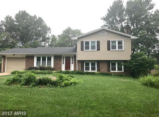 9468 Shouse Dr, Vienna, VA 22182