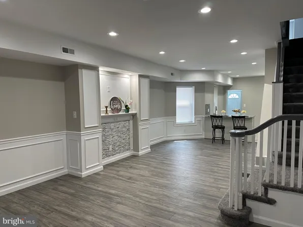 1160 Marlyn Rd, Philadelphia, PA 19151