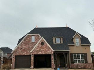 1611 NE Greenbrier Rd, Bentonville, AR 72712