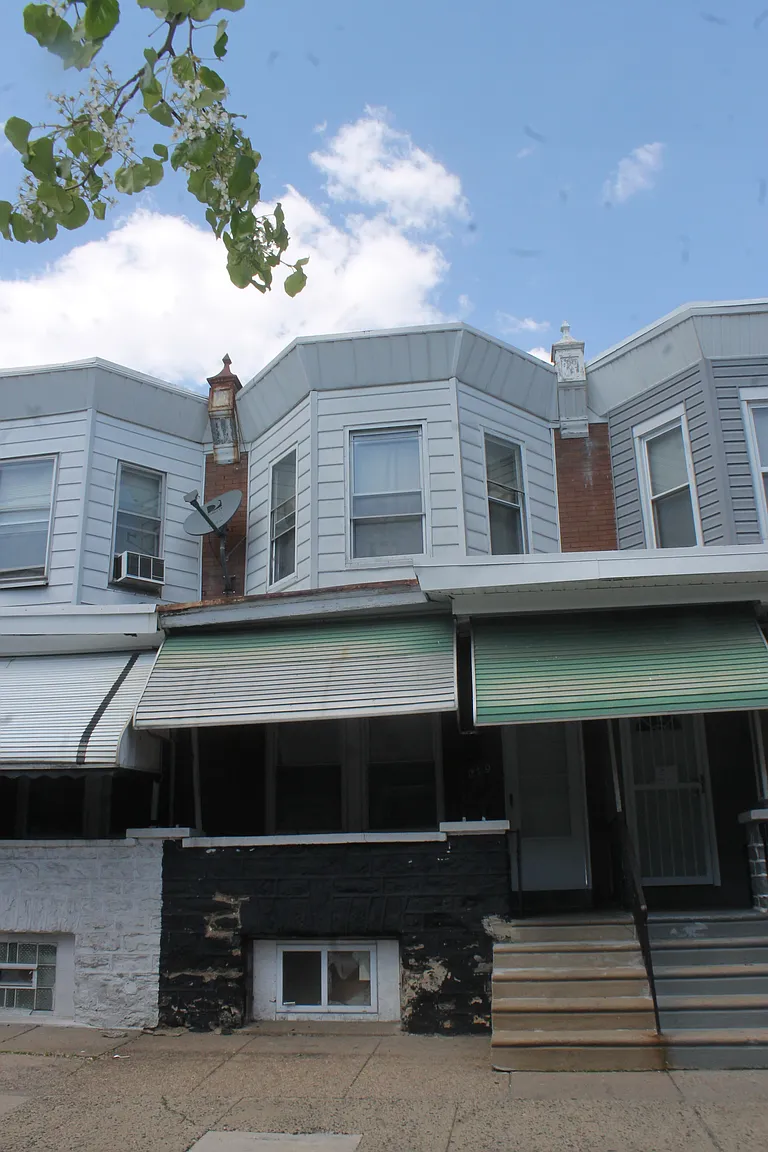 279 Rubicam St photo 1