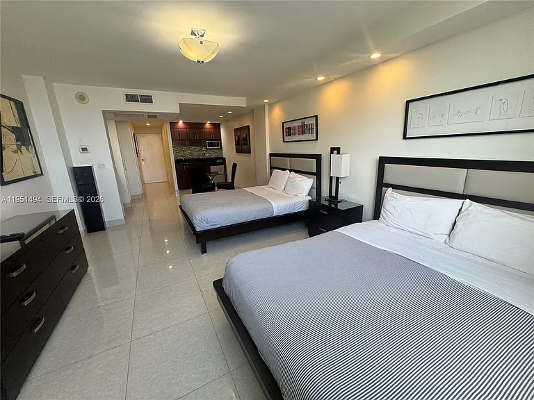 19370 Collins Ave #1427 — Photo 32