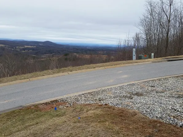 15 Summit Trce, Blairsville, GA 30512
