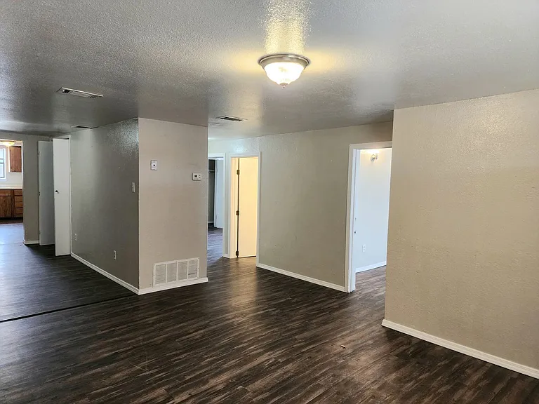 905 N Avenue K #907 — Photo 6